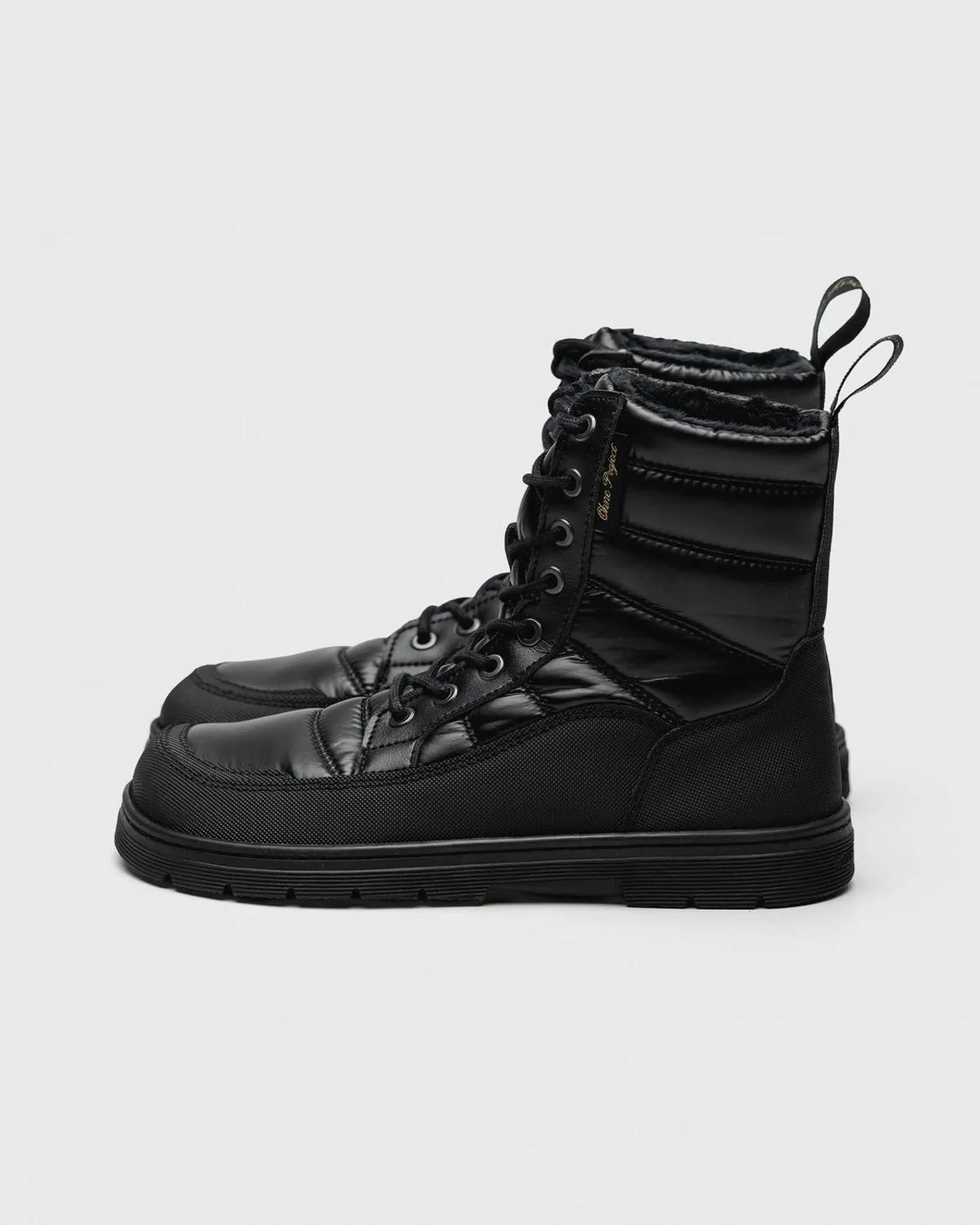 Ohne Project Axis Ice, color Black Cloud